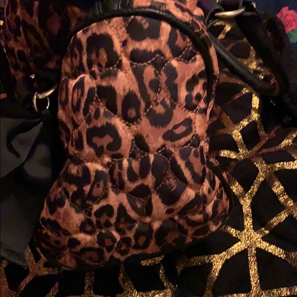 Handbag - Picture 4 of 6